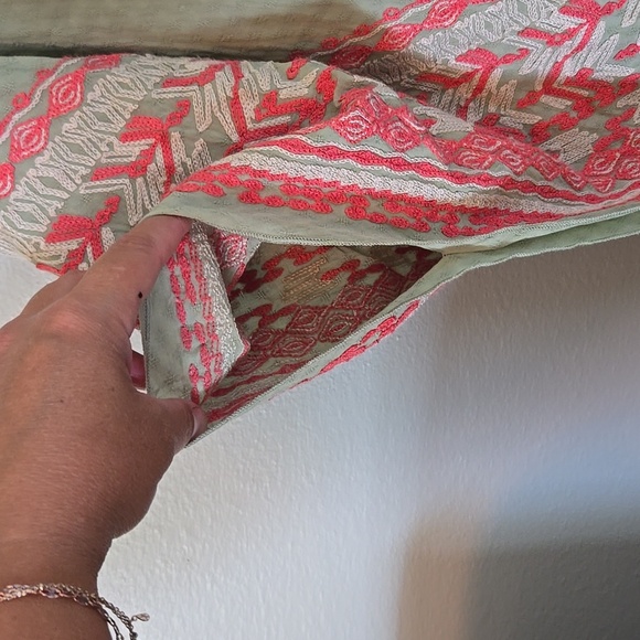 One World Sage Green Embroidered Caftan Cover Up One Size - Picture 5 of 9